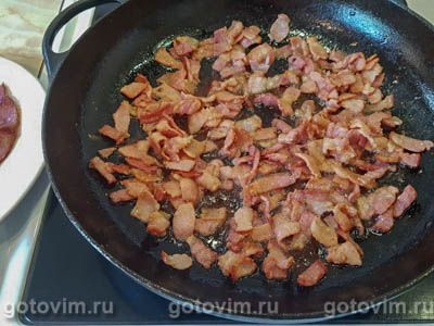 Пирог с беконом, сыром чеддар и сливками Пирог с беконом, сыром чеддар и сливками