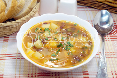 Простой вкусный суп из фасоли Простой вкусный суп из фасоли
